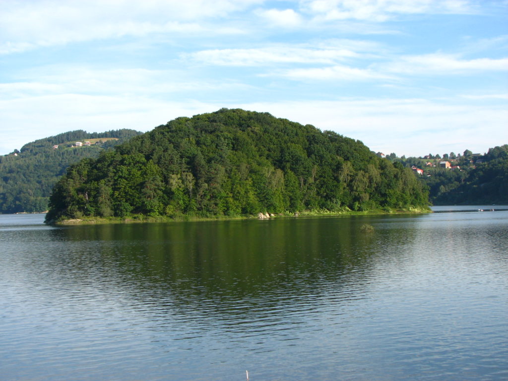 Gródek nad Dunajcem - Małpia wyspa