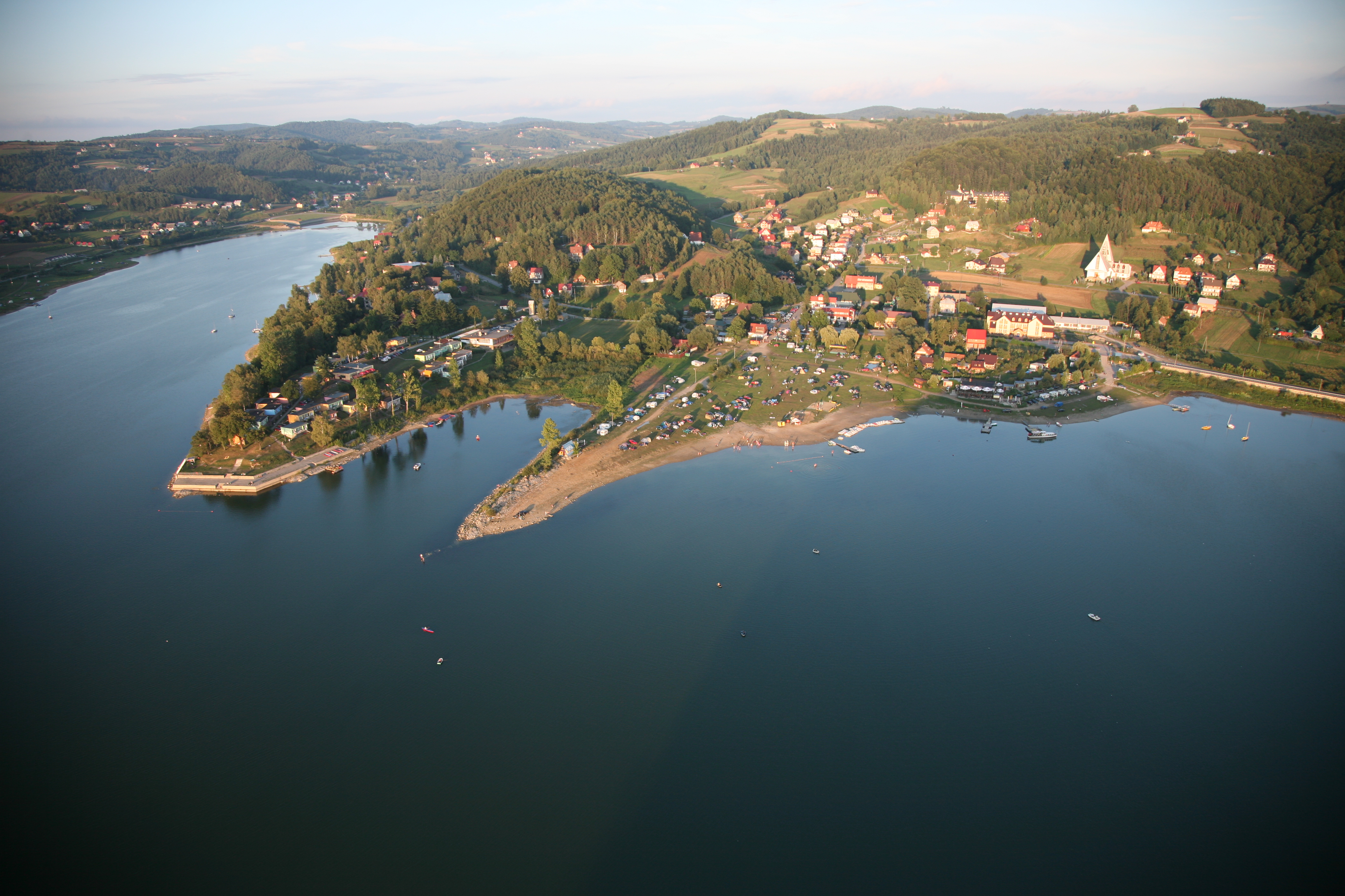 okolice Jeziora Rożnowskiego